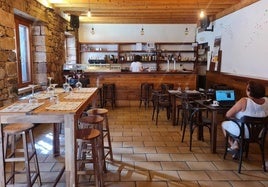 El bar-restaurante de la Unión Tertulia Ortigosana, en una imagen de archivo.