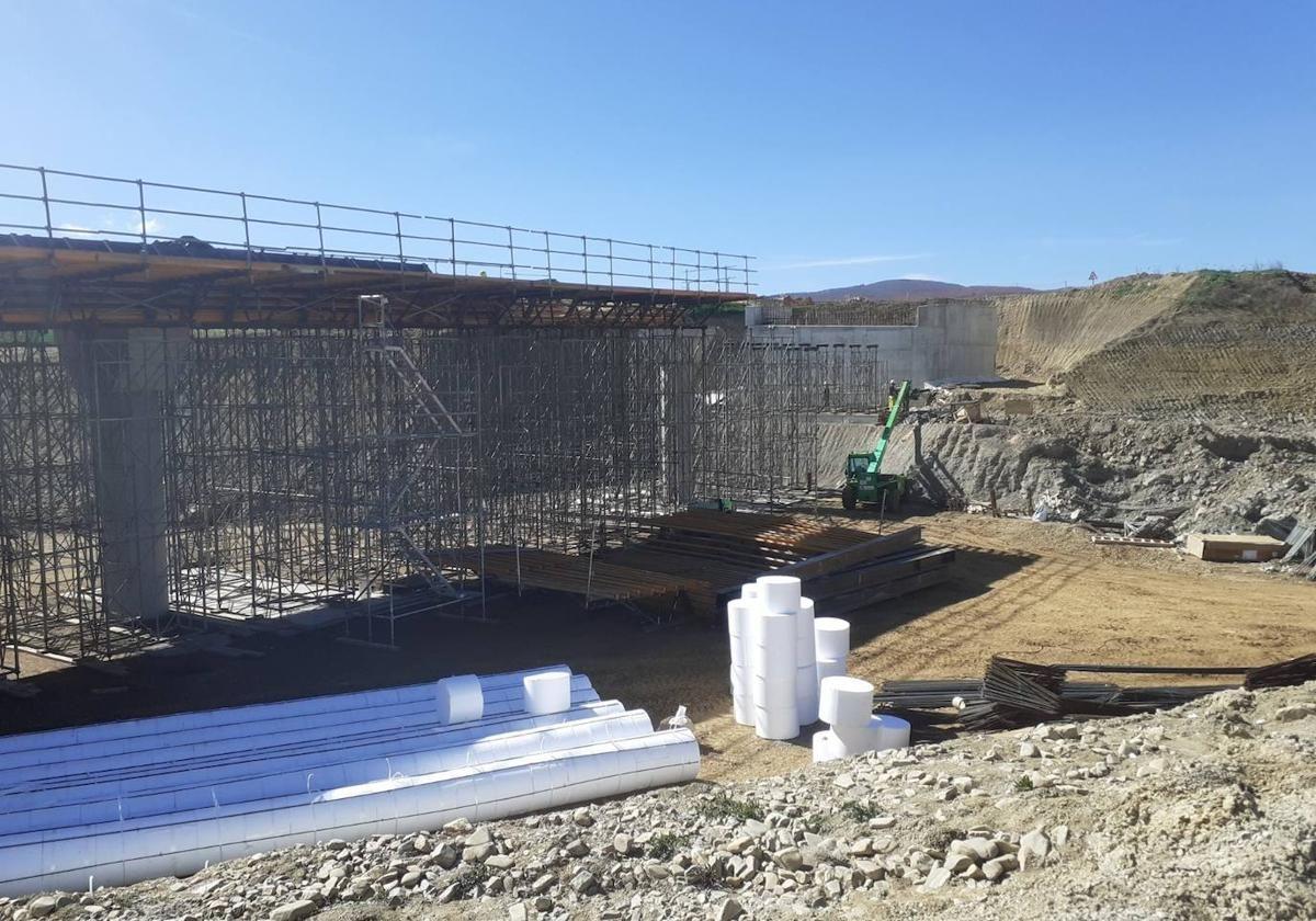 Transportes avanza en el proyecto de la A-12 en uno de los tramos que faltan de Burgos