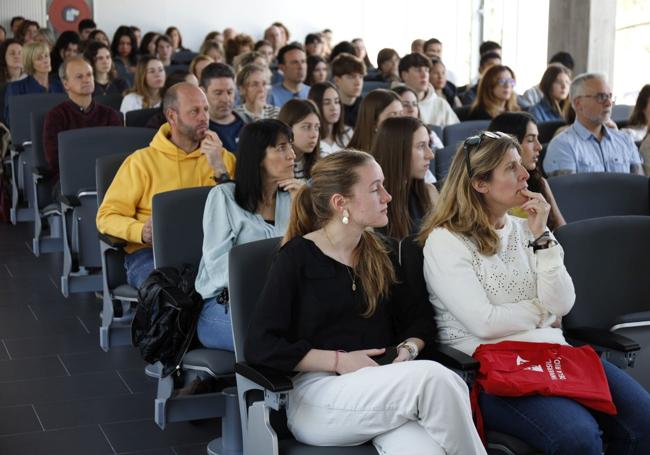 Acto en la Facultad de Ciencias de la Salud.