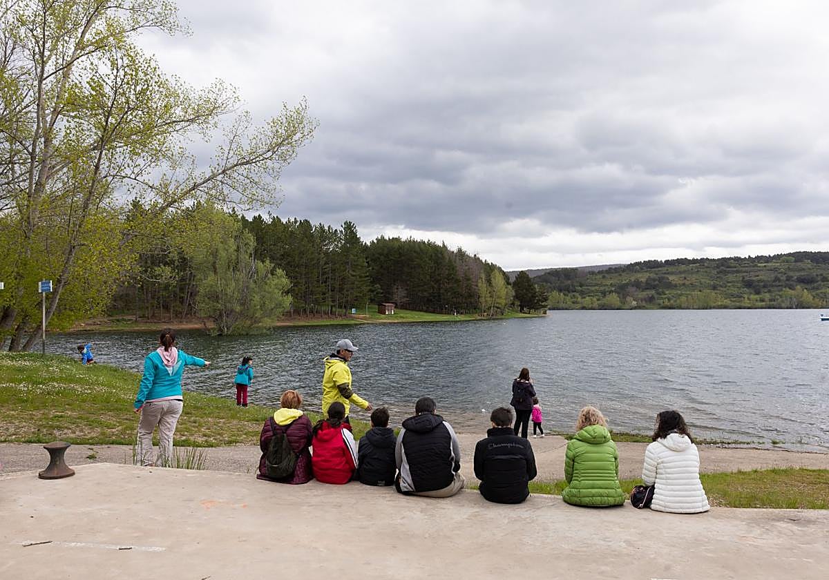 Turistas en El Rasillo este mes de mayo.