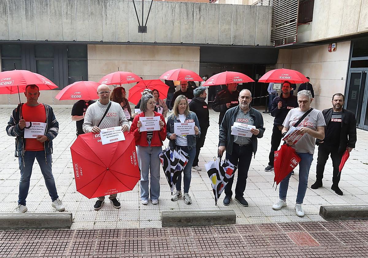 Concentración de este lunes en la Oficina de Extranjería de Logroño.