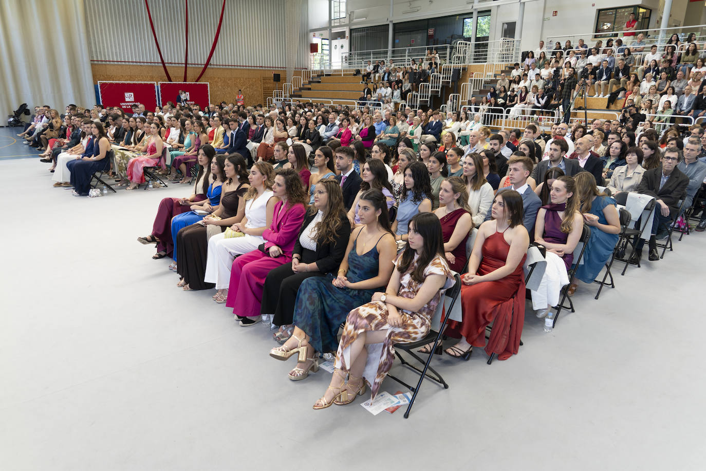 Las imágenes de la graduación de Ciencias de la Salud de la UR