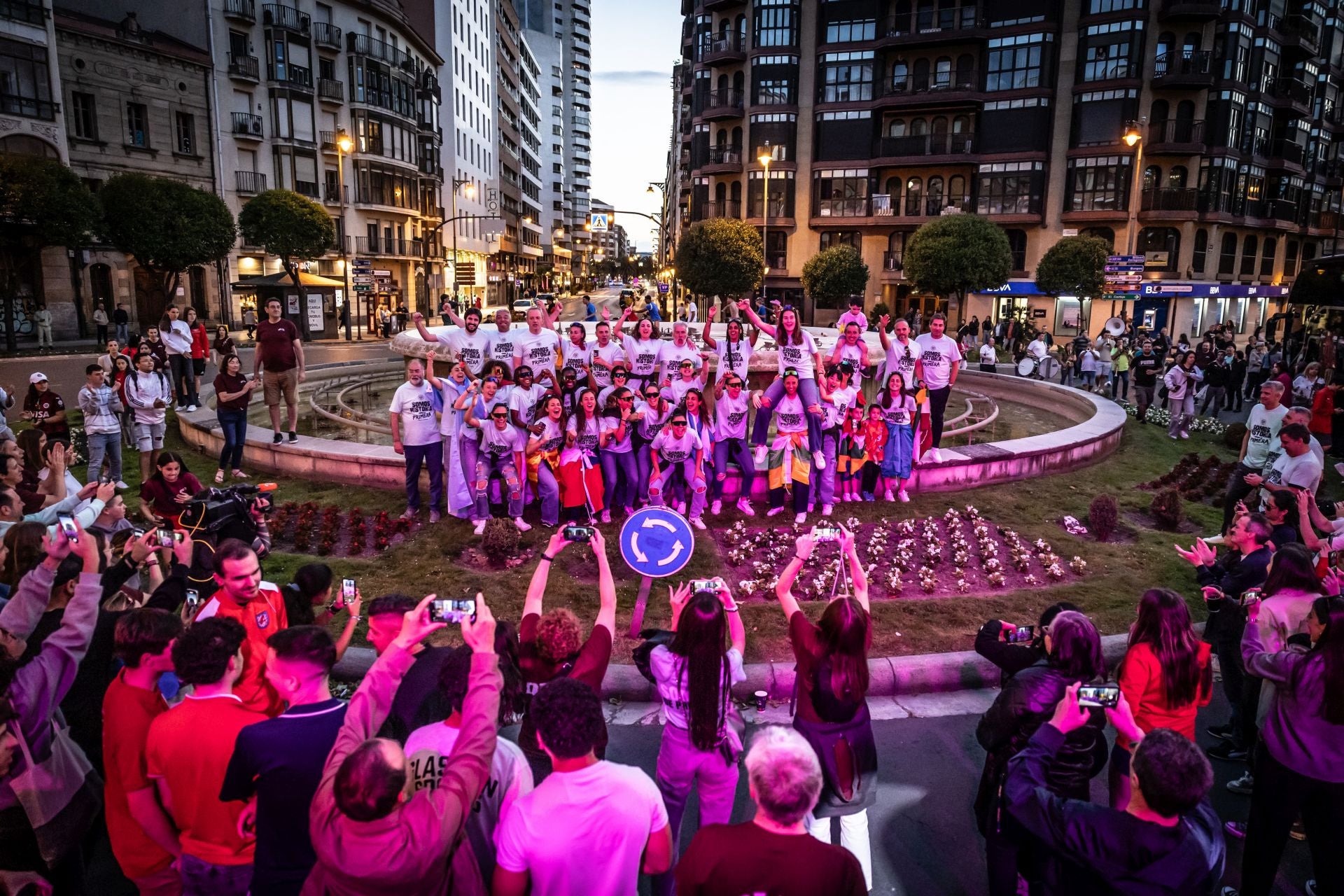 Así celebró el Dux su ascenso en la Fuente Murrieta