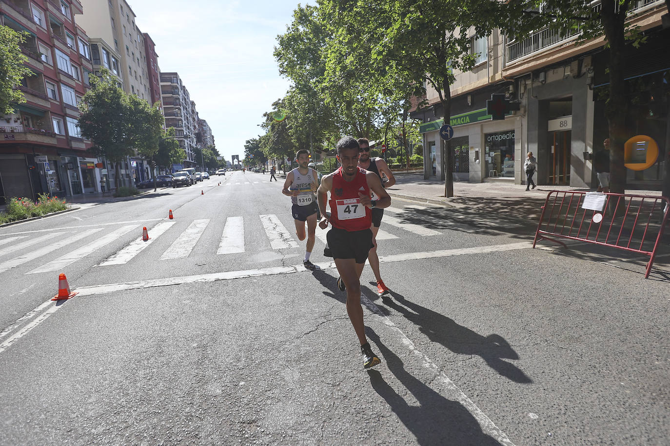 Las imágenes de la salida y la carrera de la Media Maratón de La Rioja
