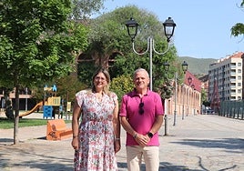 La alcaldesa y el concejal de Obras visitaron ayer la actuación.