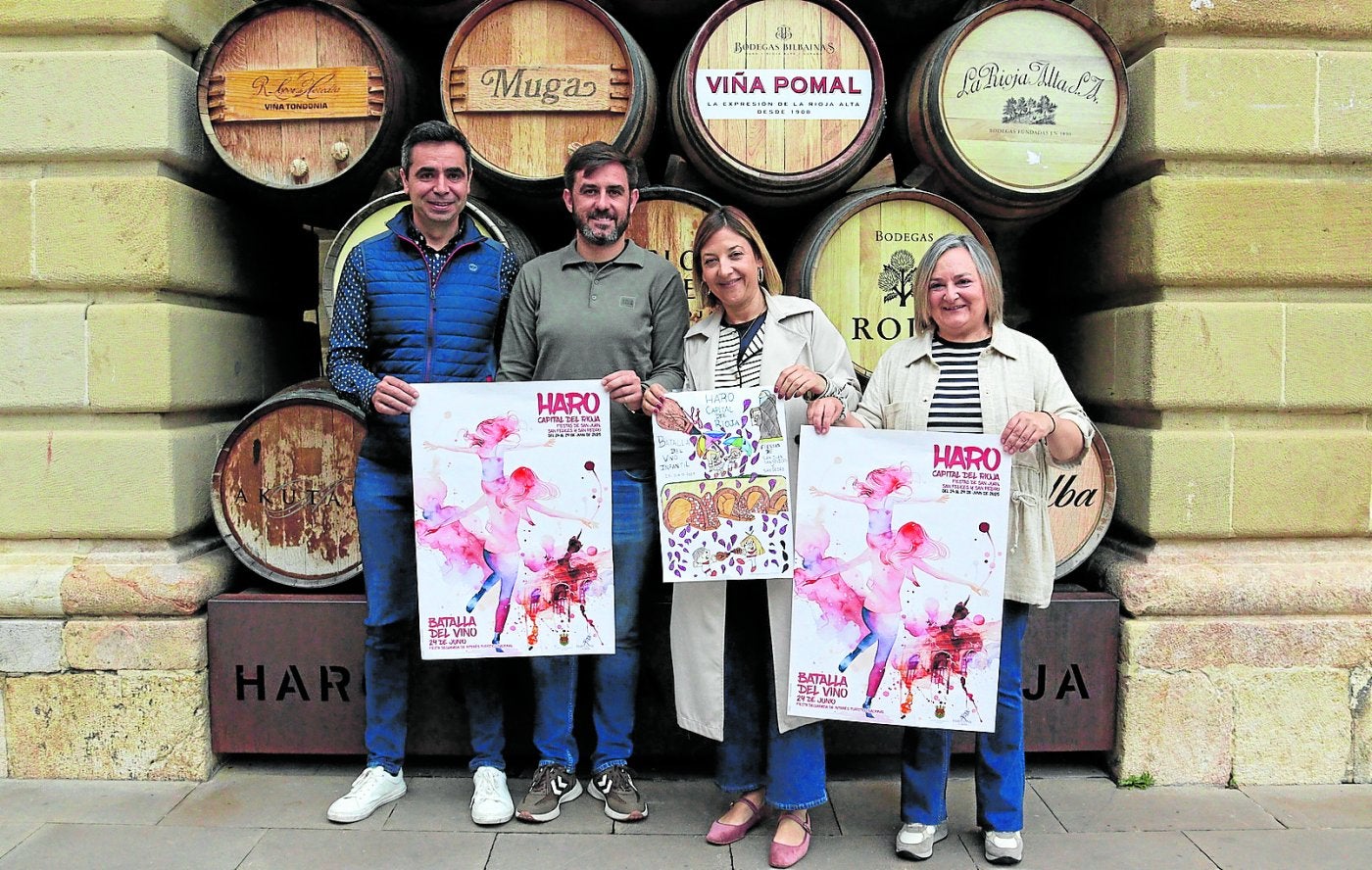 César Buezo, Borja Merino, Guadalupe Fernández y Ascensión Alonso, en la presentación del programa de fiestas de Haro.