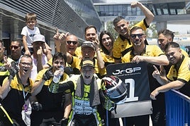 Orradre vence en Jerez y lidera el Europeo de Moto2 antes de ir a Francia