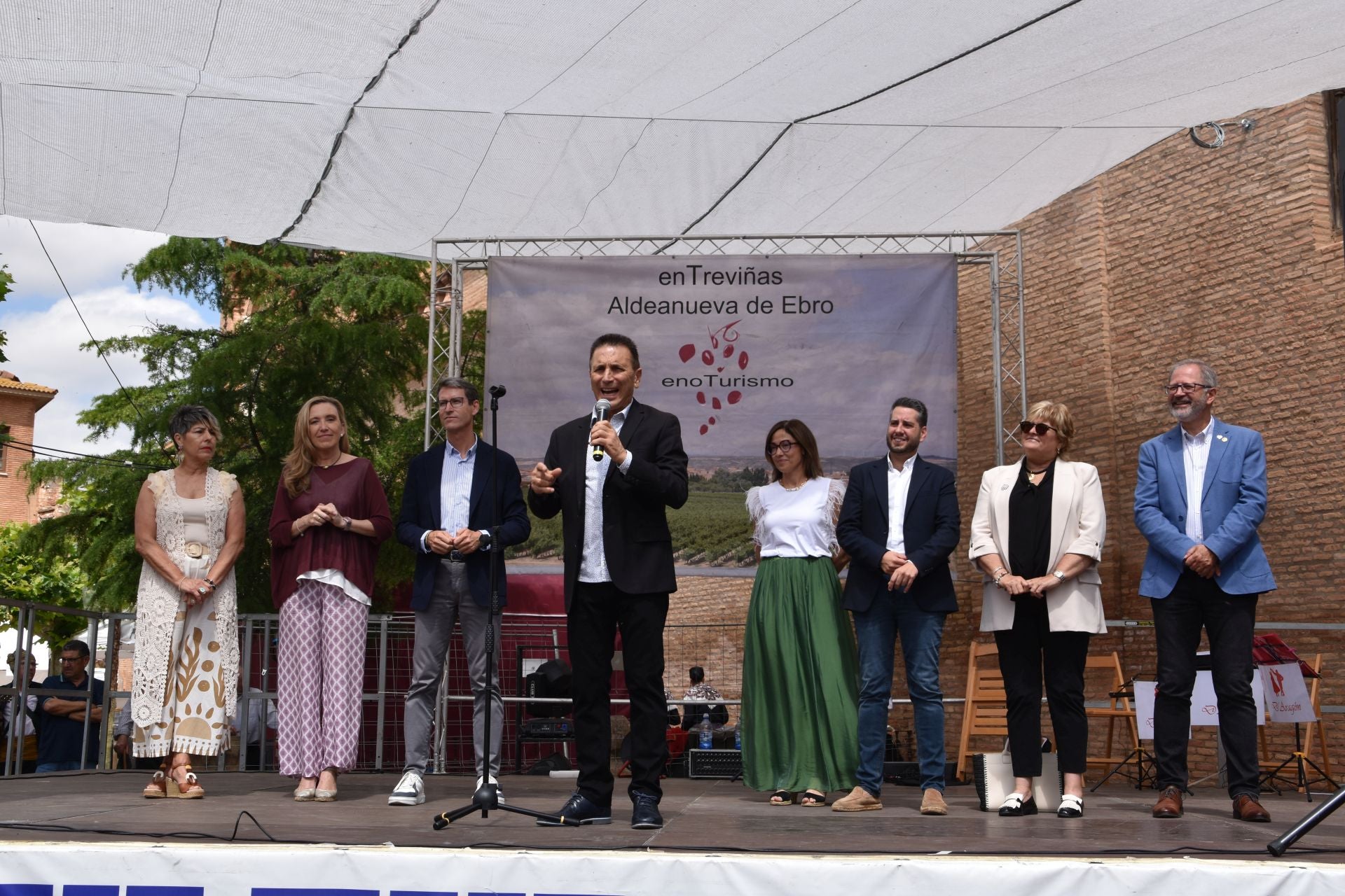 Aldeanueva celebra su Feria Entreviñas