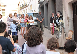 Imagen de archivo de una de las ediciones anteriores de las rutas, con una escena en la casa donde nació San Ezequiel.