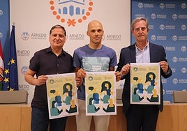 Ángel Fraile, César Moreno y Carlos Piserra, ayer en la presentación del programa en el Ayuntamiento.