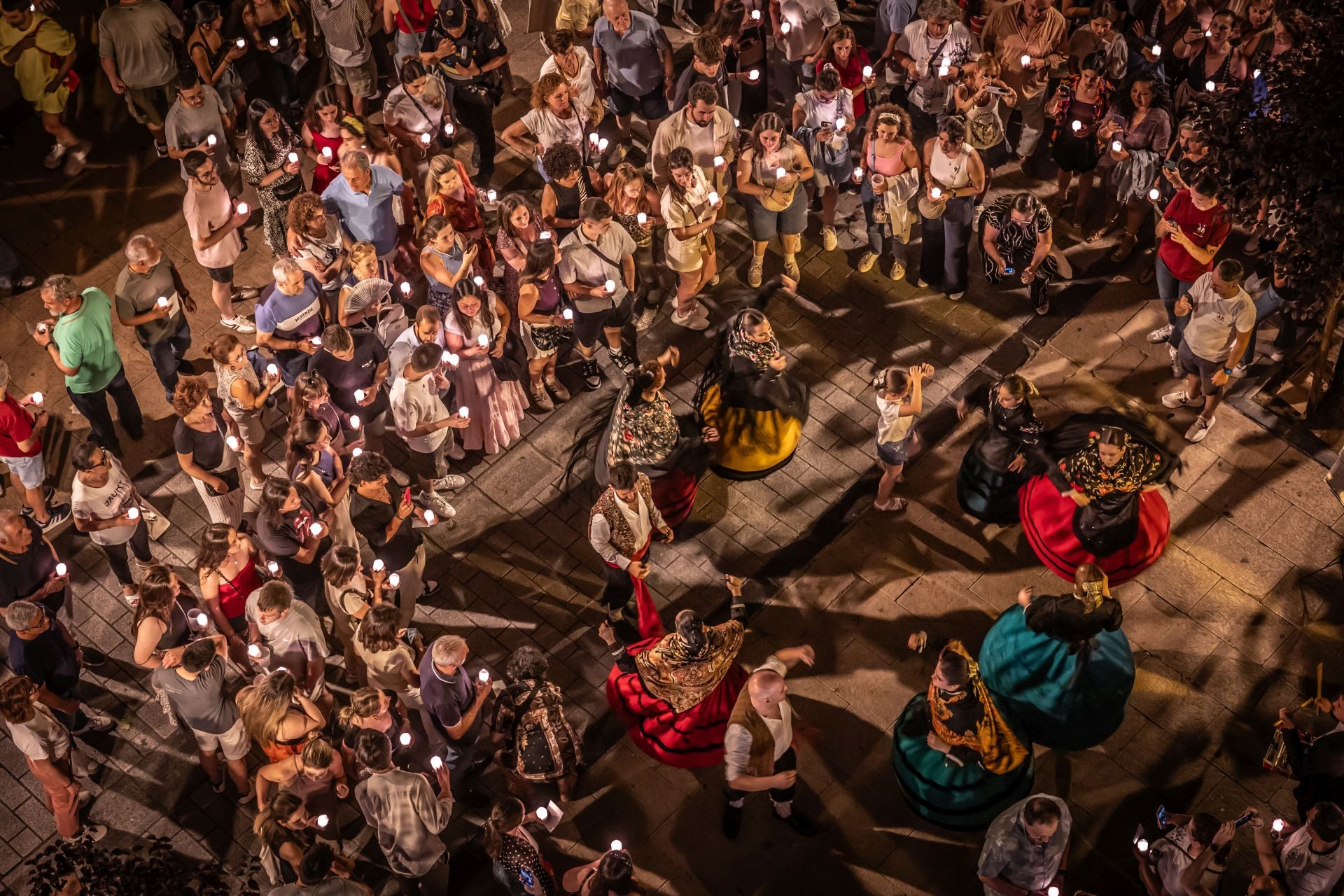 Las imágenes del desfile de luminarias