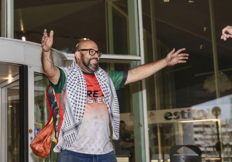 El riojano Sergio Toribio, a su llegada a la estación de Logroño.