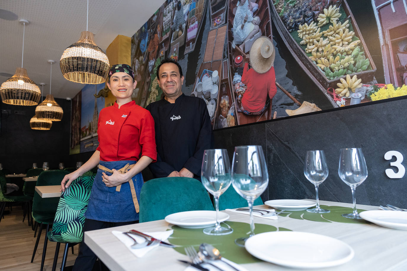 FOTOS | La diversa oferta gastronómica de comidas de países exóticos en Logroño