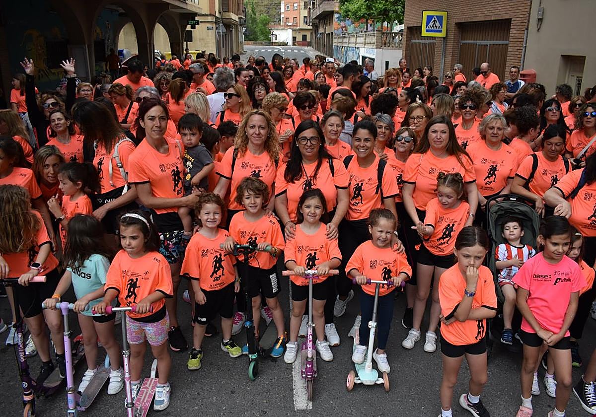 La Carrera contra el Cáncer reúne a 550 caminantes en Autol
