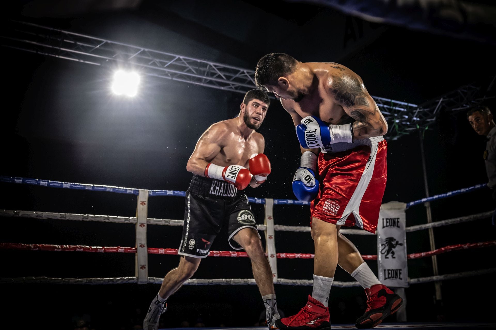 Una noche de boxeo en Las Gaunas