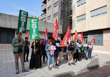 CC OO y CSIF exigen que se duplique la plantilla en la Oficina de Extranjería