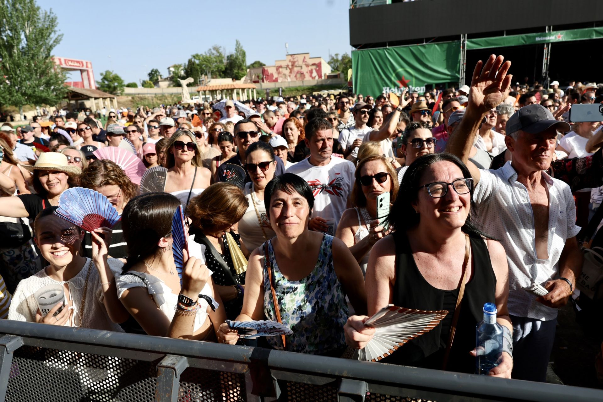 Las imágenes del Gran Reserva: Chenoa y Stephen Wilson Jr.