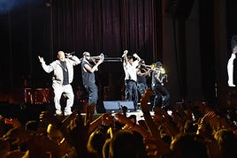 Gente de Zona durante su concierto en el Gran Reserva.