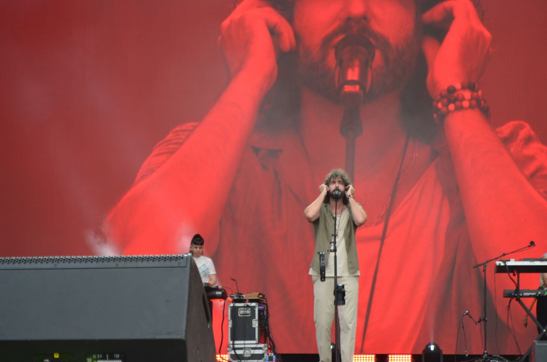 El público disfruta de los conciertos del sábado del Festival Gran Reserva