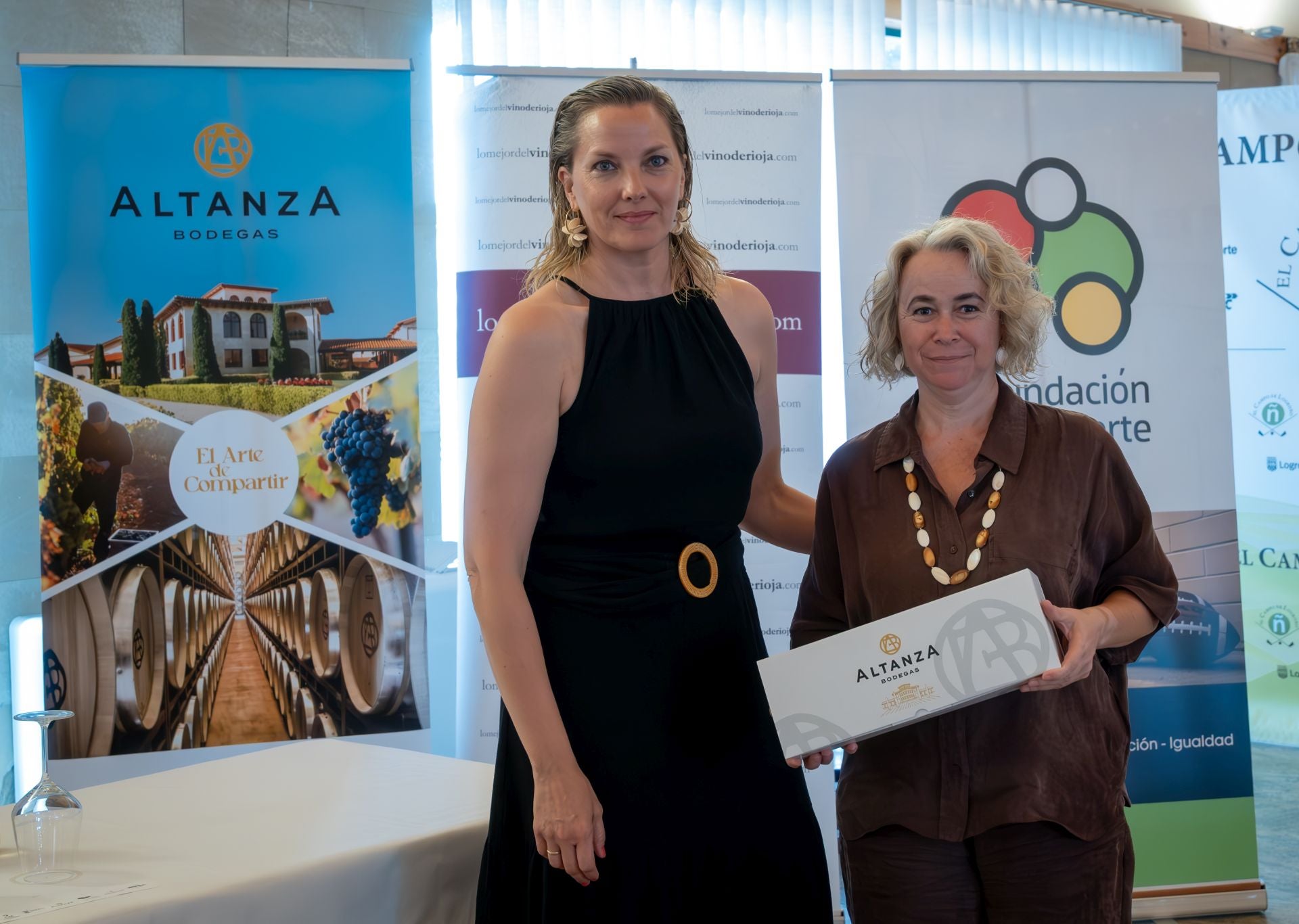 Torneos de golf Rioja&amp;Vino con Bodegas Altanza: entrega de premios y cata