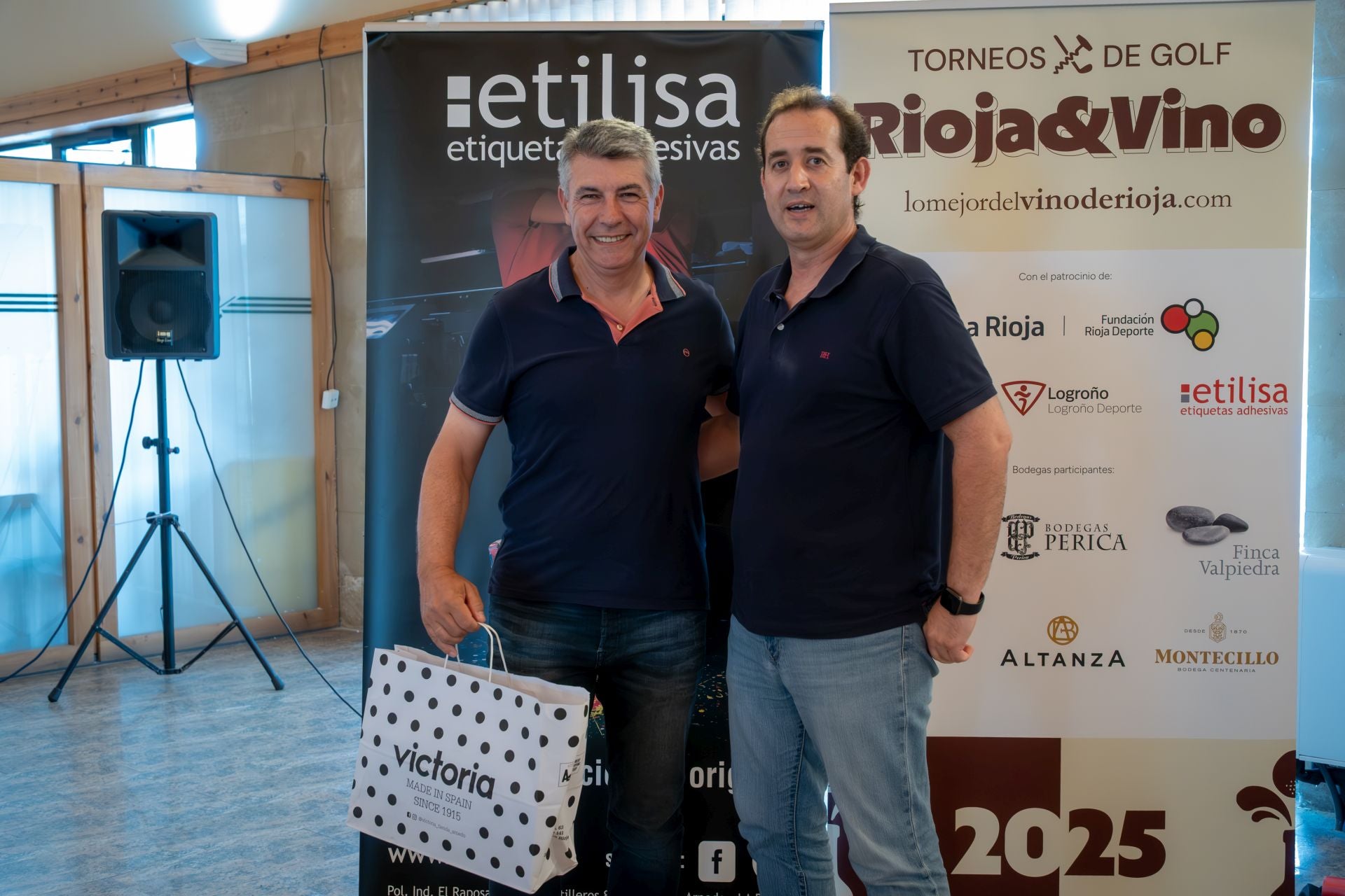 Torneos de golf Rioja&amp;Vino con Bodegas Altanza: entrega de premios y cata