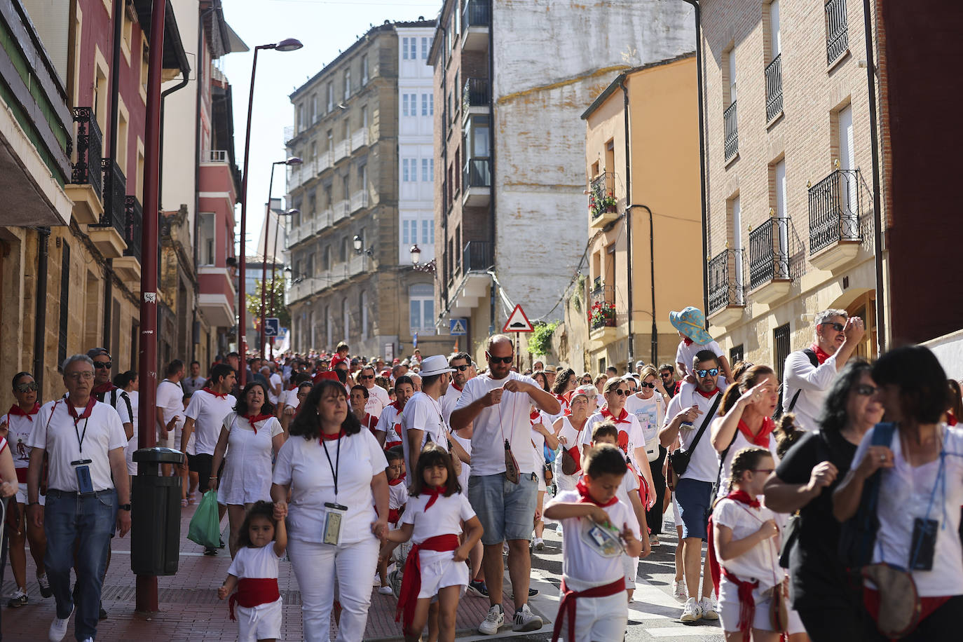 Las imágenes de la Batalla del Vino Infantil de Haro