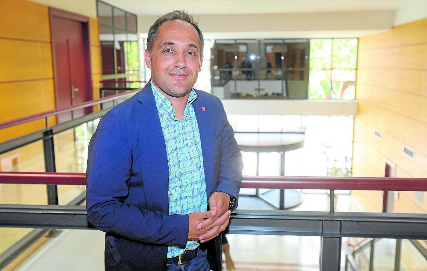 Eduardo Fonseca, en el Rectorado de la Universidad de La Rioja.