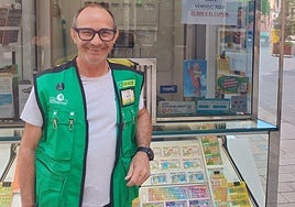 Jose Antonio Mateo Argaiz, vendedor de la ONCE en Arnedo.