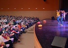 Interior del auditorio del Ayuntamiento de Logroño en una imagen de archivo.