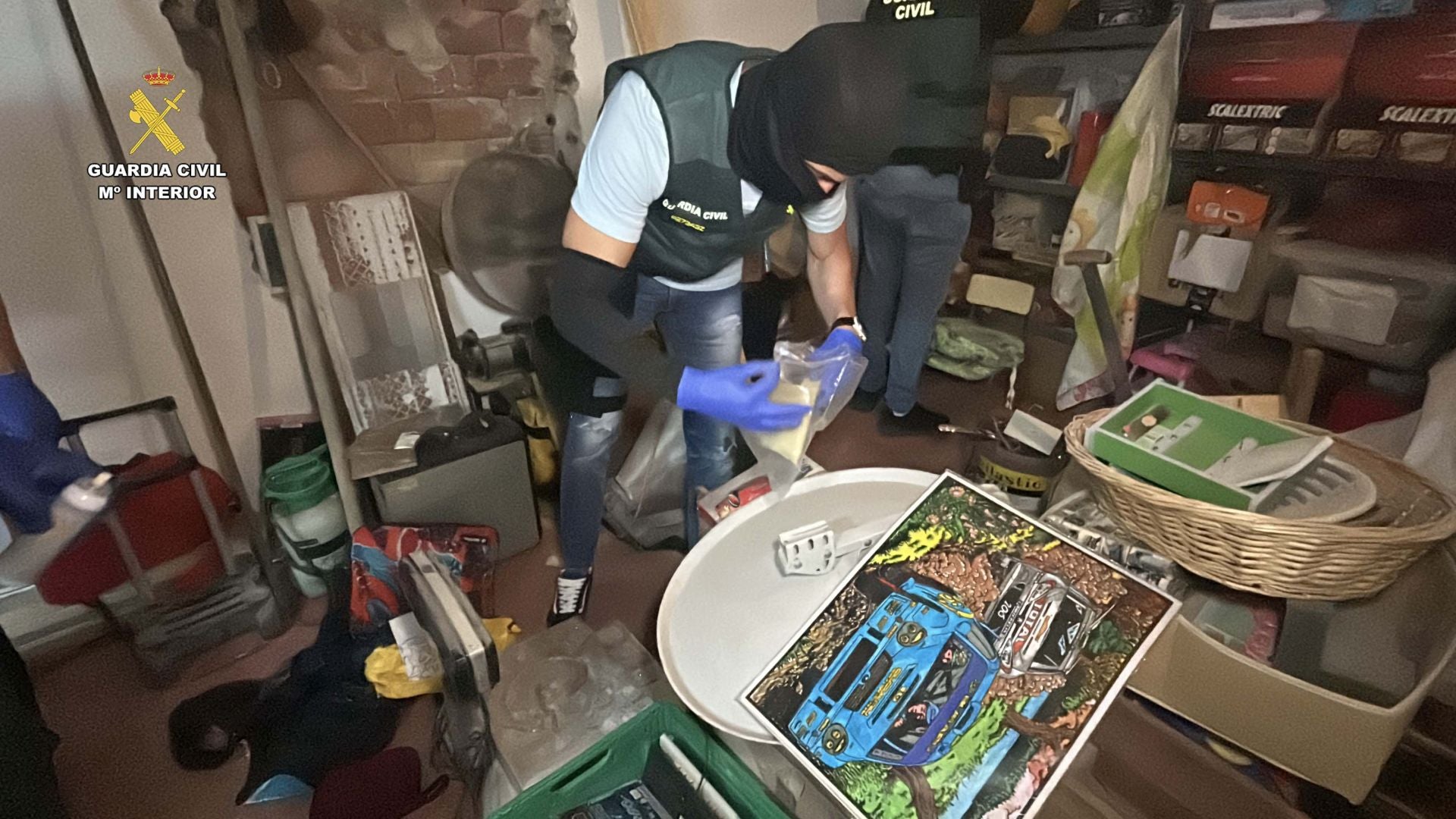 Las imágenes de la operación antidroga en Alcanadre