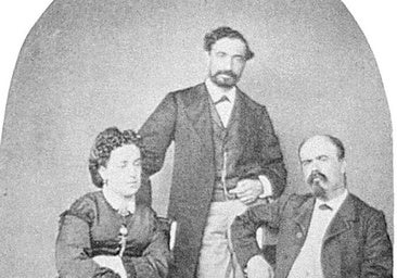 Sagasta, con su hermano Pedro y la esposa de éste.