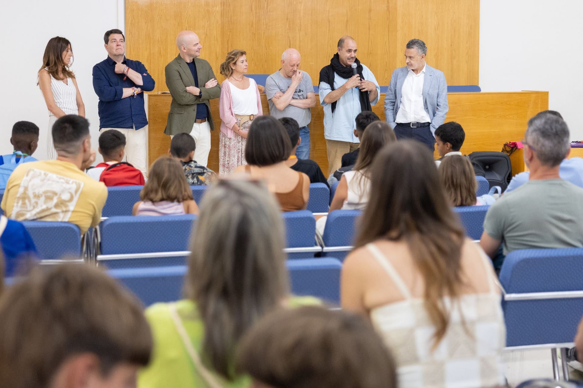 Logroño recibe a los niños saharauis que vivirán con familias de acogida