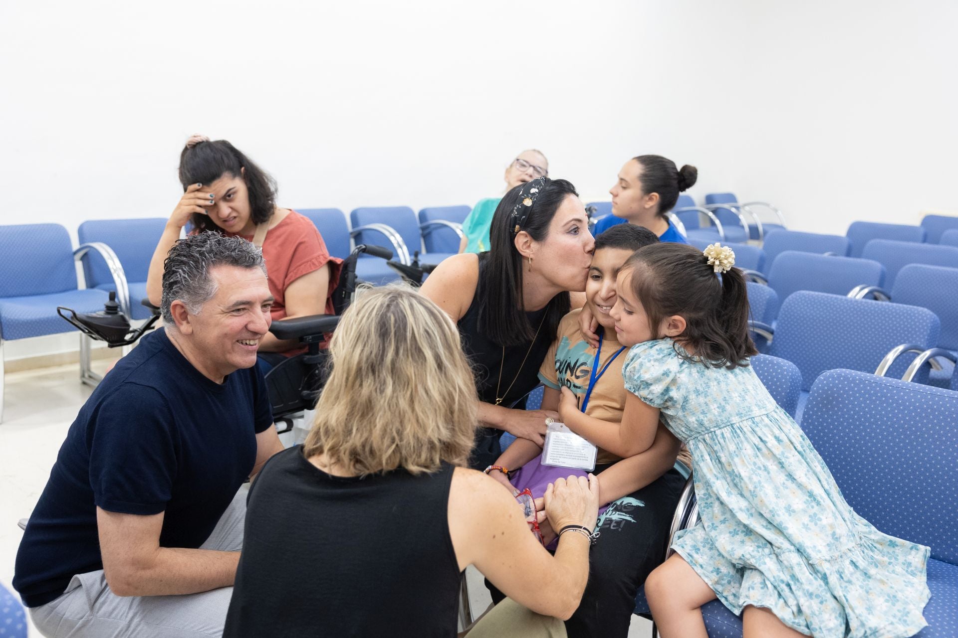 Logroño recibe a los niños saharauis que vivirán con familias de acogida