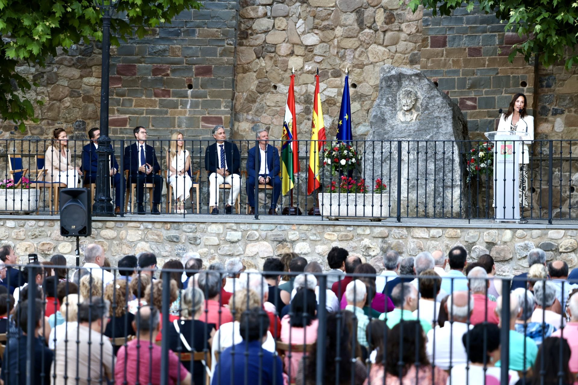 Acto institucional en memoria de Práxedes Mateo-Sagasta