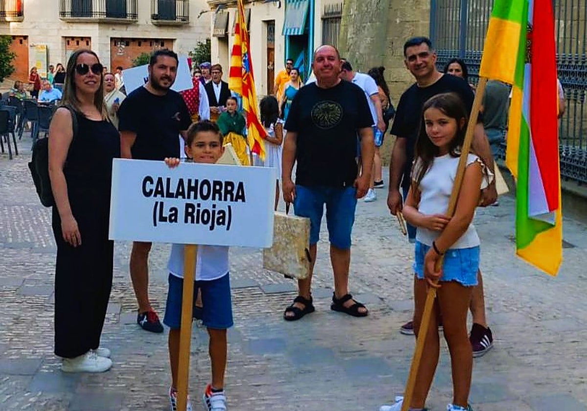 Miembros de Ojaluna, antes del festival.