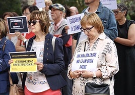 Concentración en defensa del derecho de Daniel Arcuri Rivas a permanecer en un entorno seguro junto a su madre.