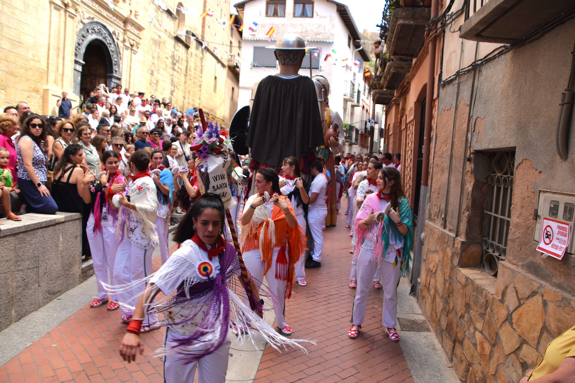 La bajada de Santa Ana y el baile de la gaita, en Cervera