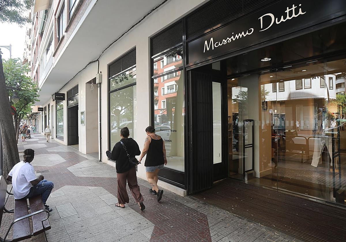 La tienda de Massimo Dutti de Logroño, un día antes de su cierre definitivo.