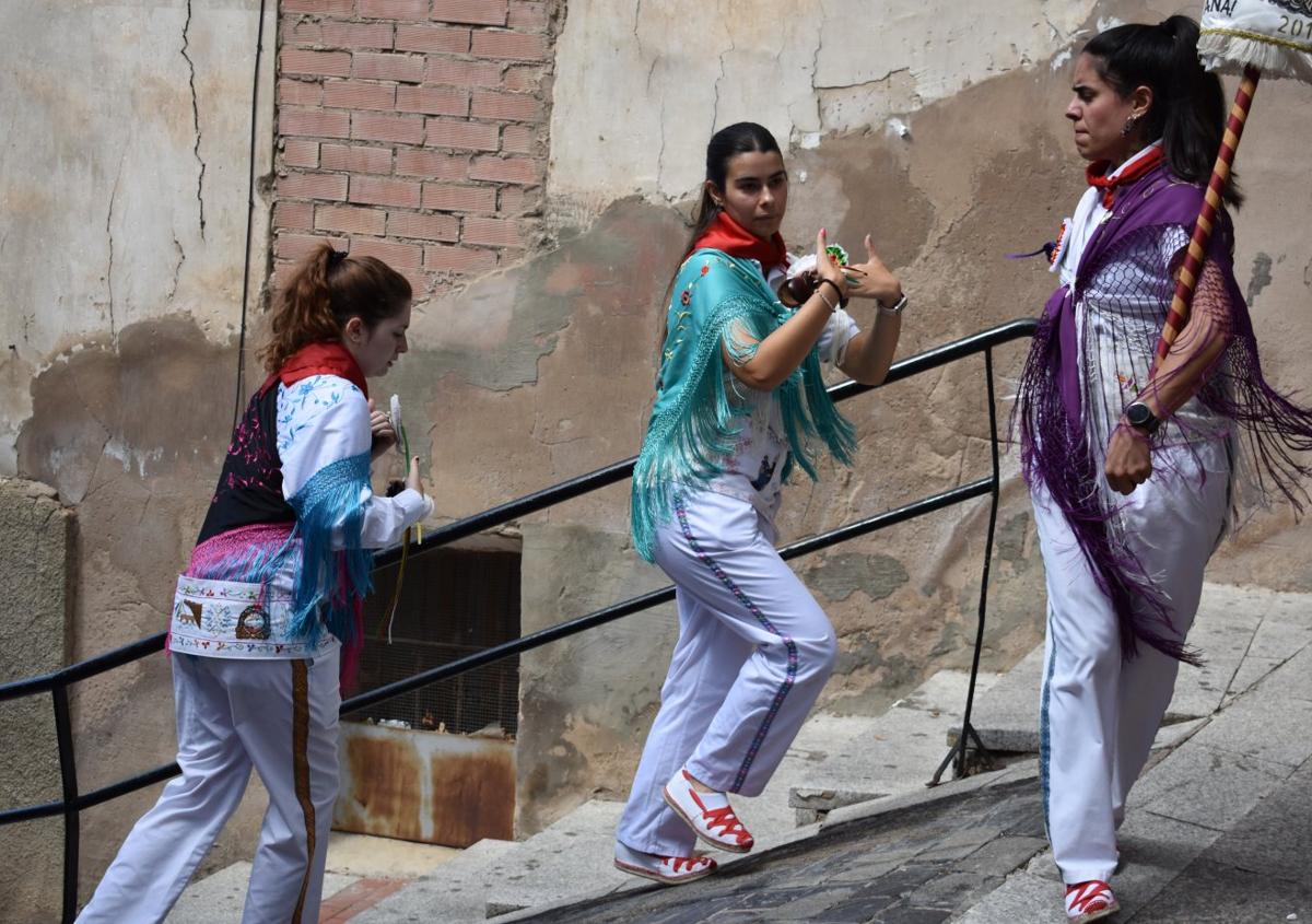 Imagen secundaria 1 - Cervera disfruta de sus fiestas