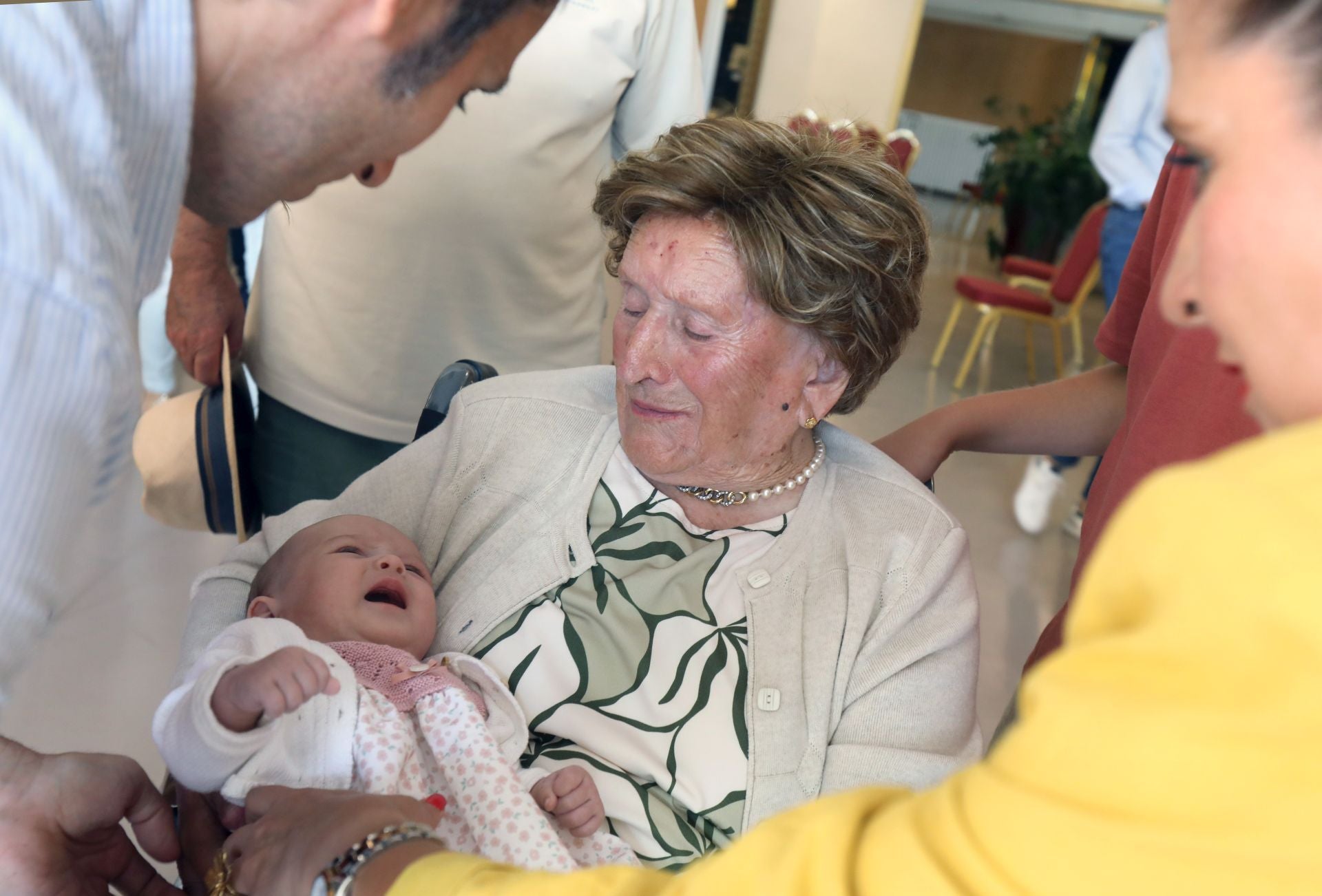 Las imágenes del homenaje a los abuelos de Logroño