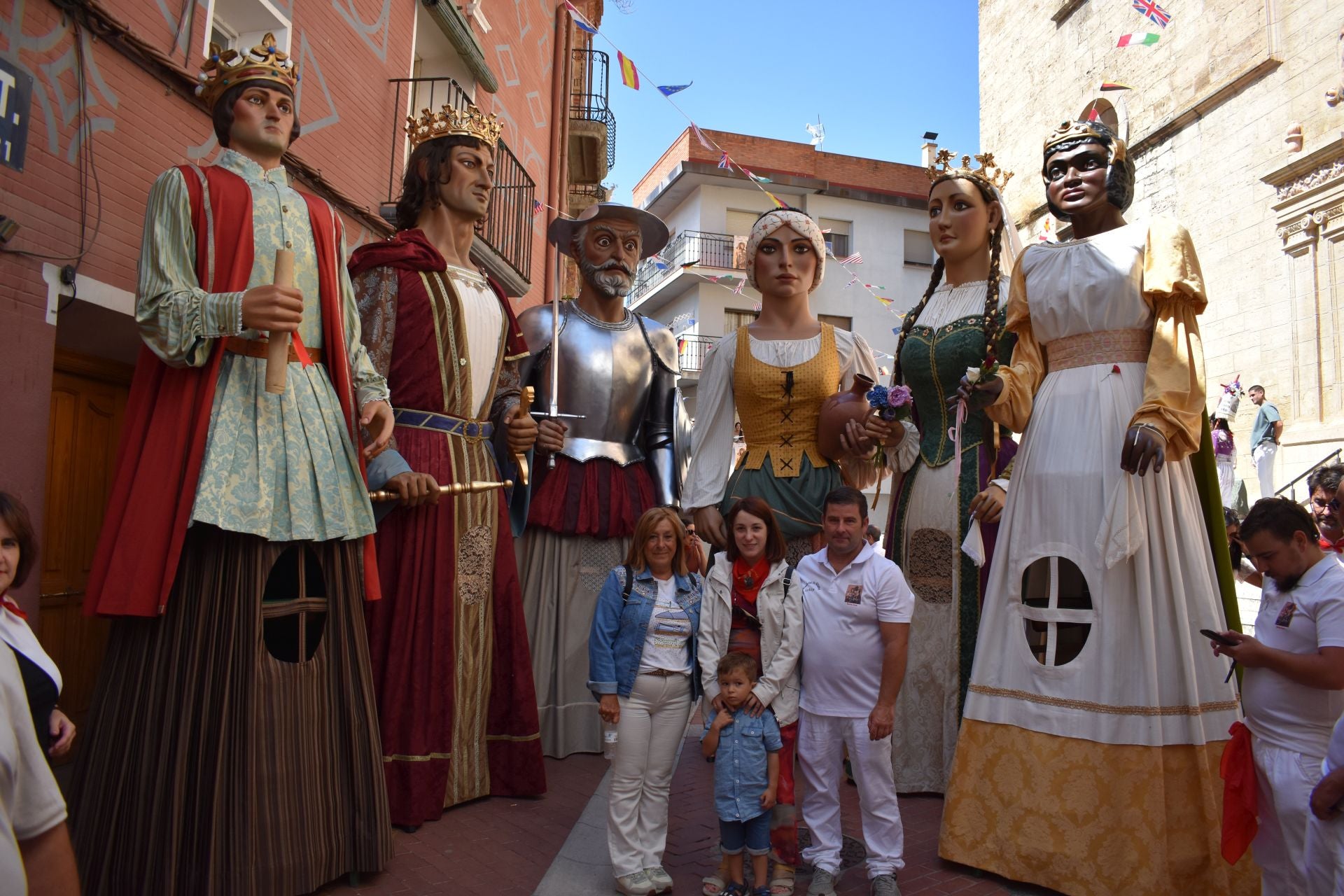Procesión, misa, gigantes y bailes de la Gaita