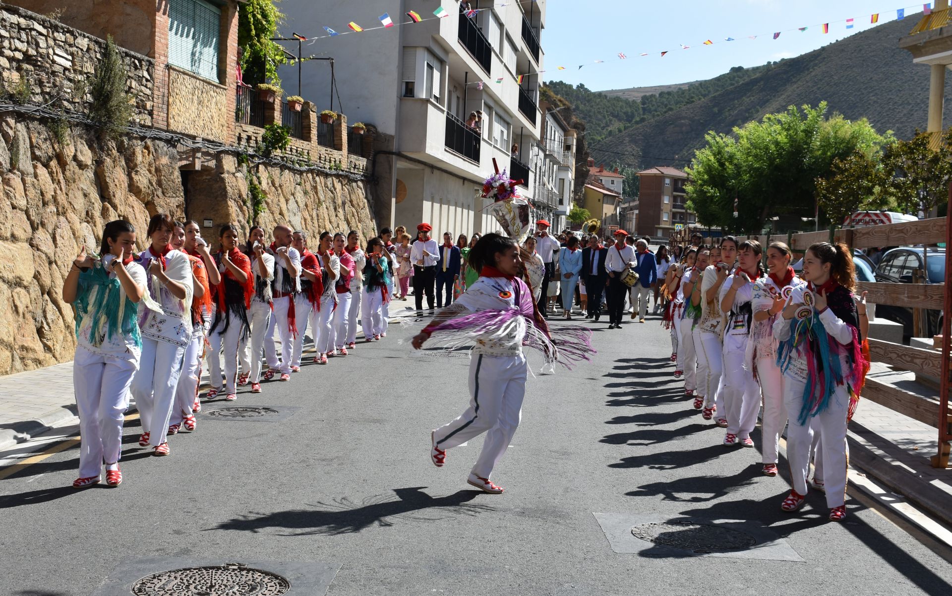 Procesión, misa, gigantes y bailes de la Gaita