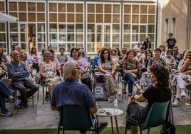 Presentación del libro 'Niñas sucias' el pasado miércoles en 'Un patio de cuentos'.