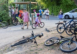 Imagen de archivo de un camping riojano en verano.