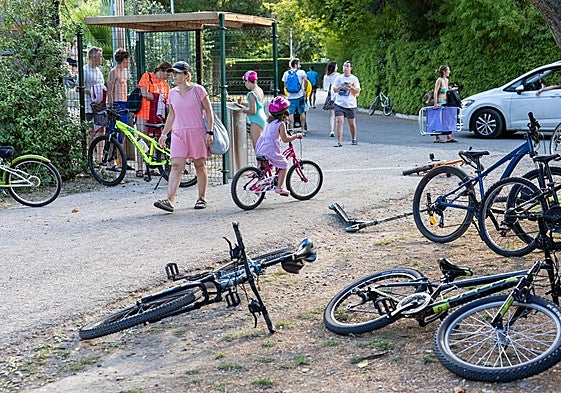 Imagen de archivo de un camping riojano en verano.