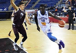 Waly Niang, cuando jugaba en el Clavijo, en un encuentro disputado en el Palacio en el 2020.