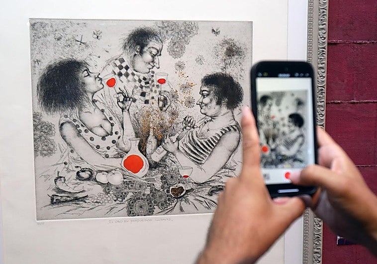 'El oro en purpurinas llamas', de la artista rusa Svetlana Kalashnik Nasonova 'Kalachnik'.