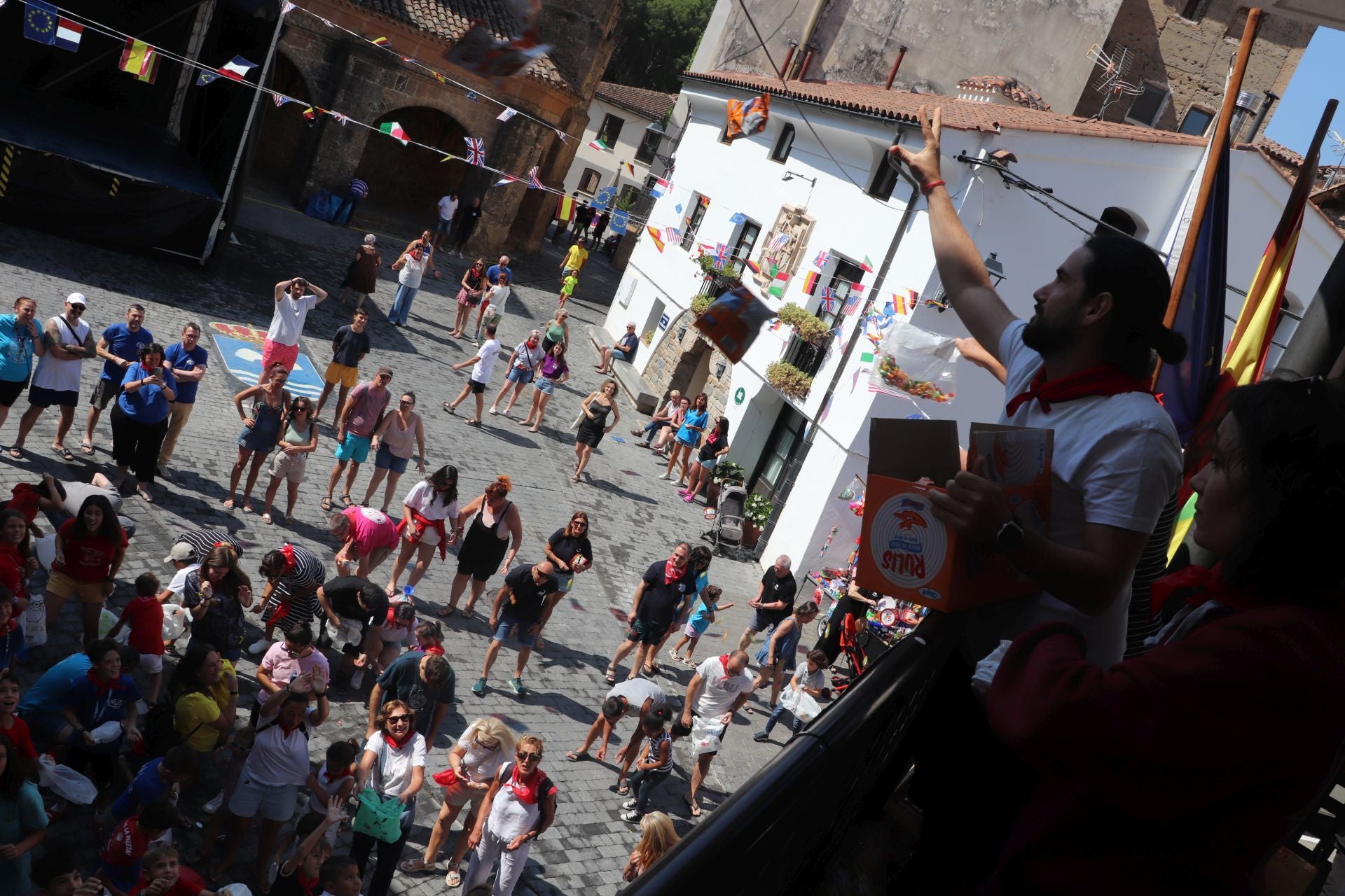 Primer día de las fiestas de Arnedillo