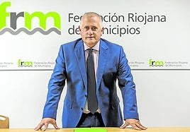 Jorge Loyo, en la sede de la Federación Riojana de Municipios.