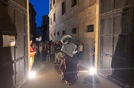 Entrada de los visitantes por la Puerta de Navarra.